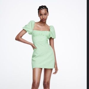 STRUCTURED GINGHAM DRESS ZARA